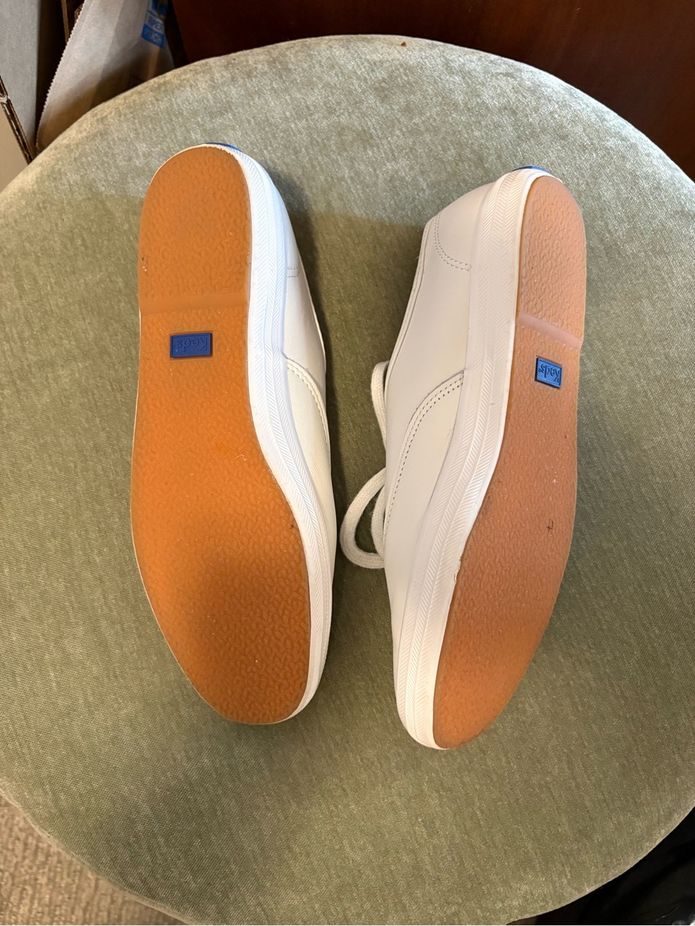 Keds Women's Size 8 - Picture 2 of 7
